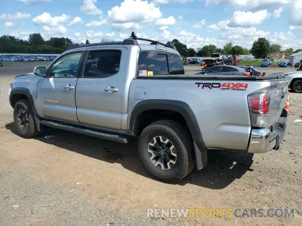 2 Photograph of a damaged car 3TMCZ5AN8NM462904 TOYOTA TACOMA 2022