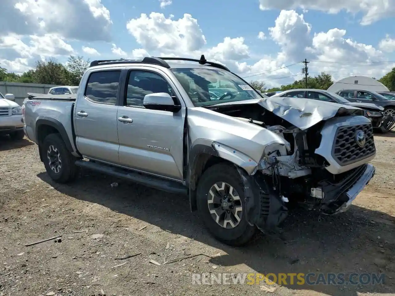 4 Photograph of a damaged car 3TMCZ5AN8NM462904 TOYOTA TACOMA 2022