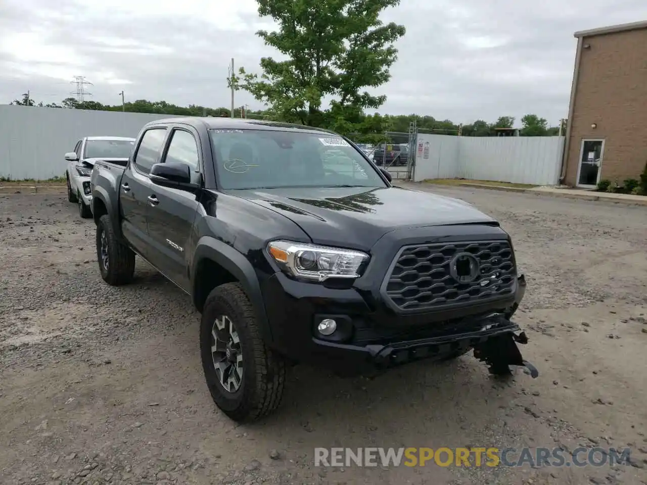 1 Photograph of a damaged car 3TMCZ5AN8NM463339 TOYOTA TACOMA 2022