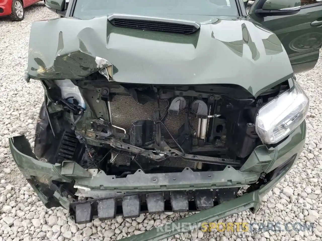 11 Photograph of a damaged car 3TMCZ5AN8NM469061 TOYOTA TACOMA 2022