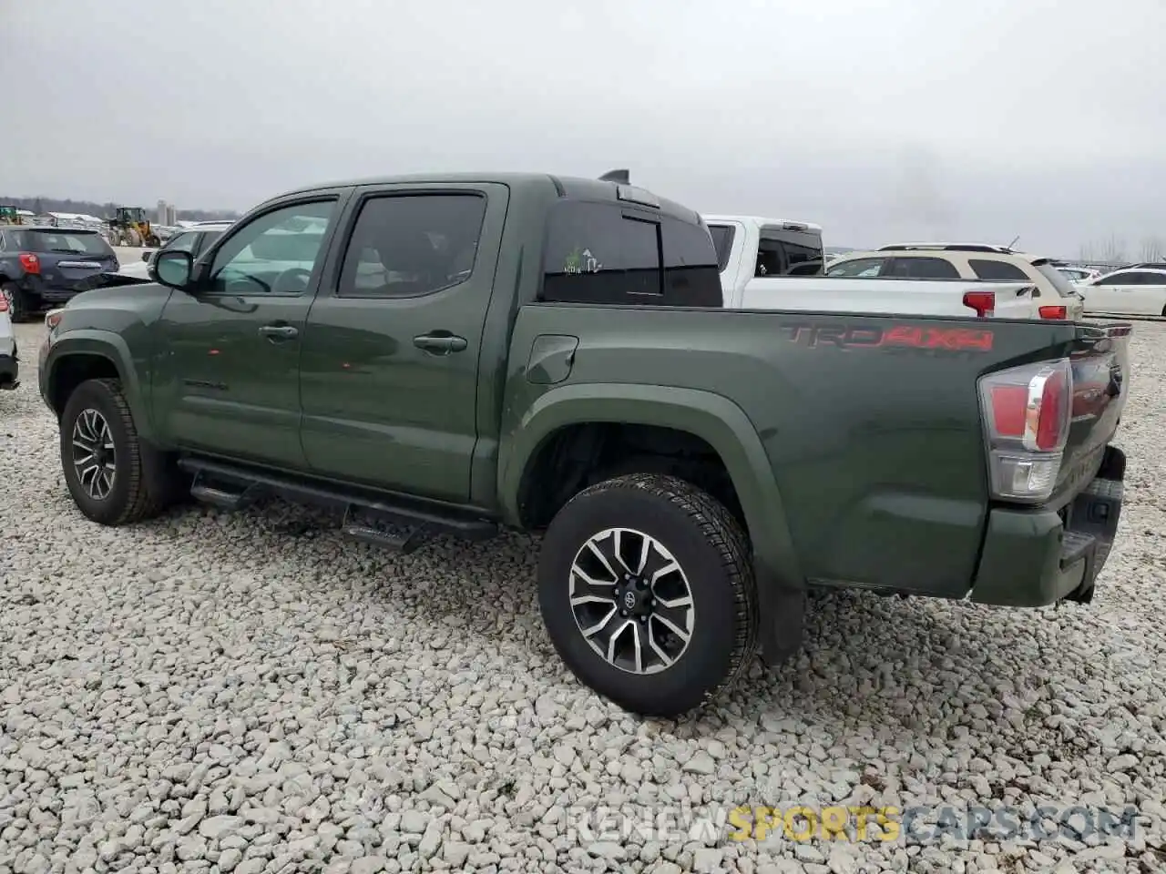 2 Photograph of a damaged car 3TMCZ5AN8NM469061 TOYOTA TACOMA 2022