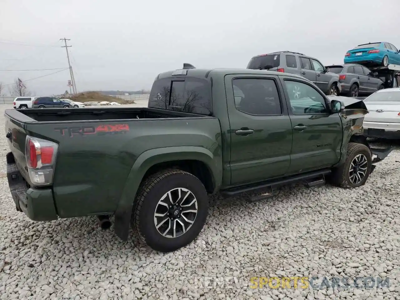 3 Photograph of a damaged car 3TMCZ5AN8NM469061 TOYOTA TACOMA 2022