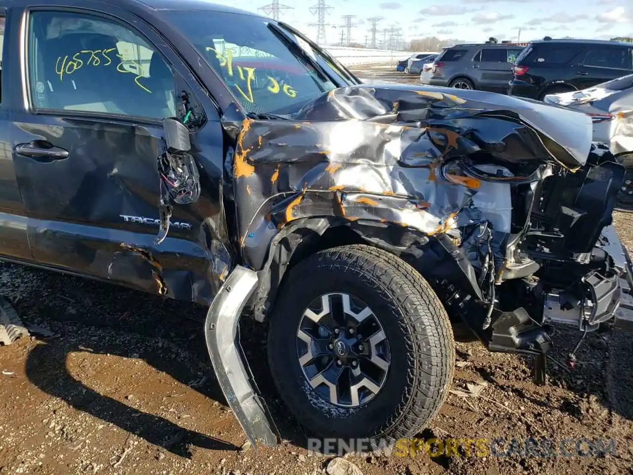 9 Photograph of a damaged car 3TMCZ5AN9NM454455 TOYOTA TACOMA 2022