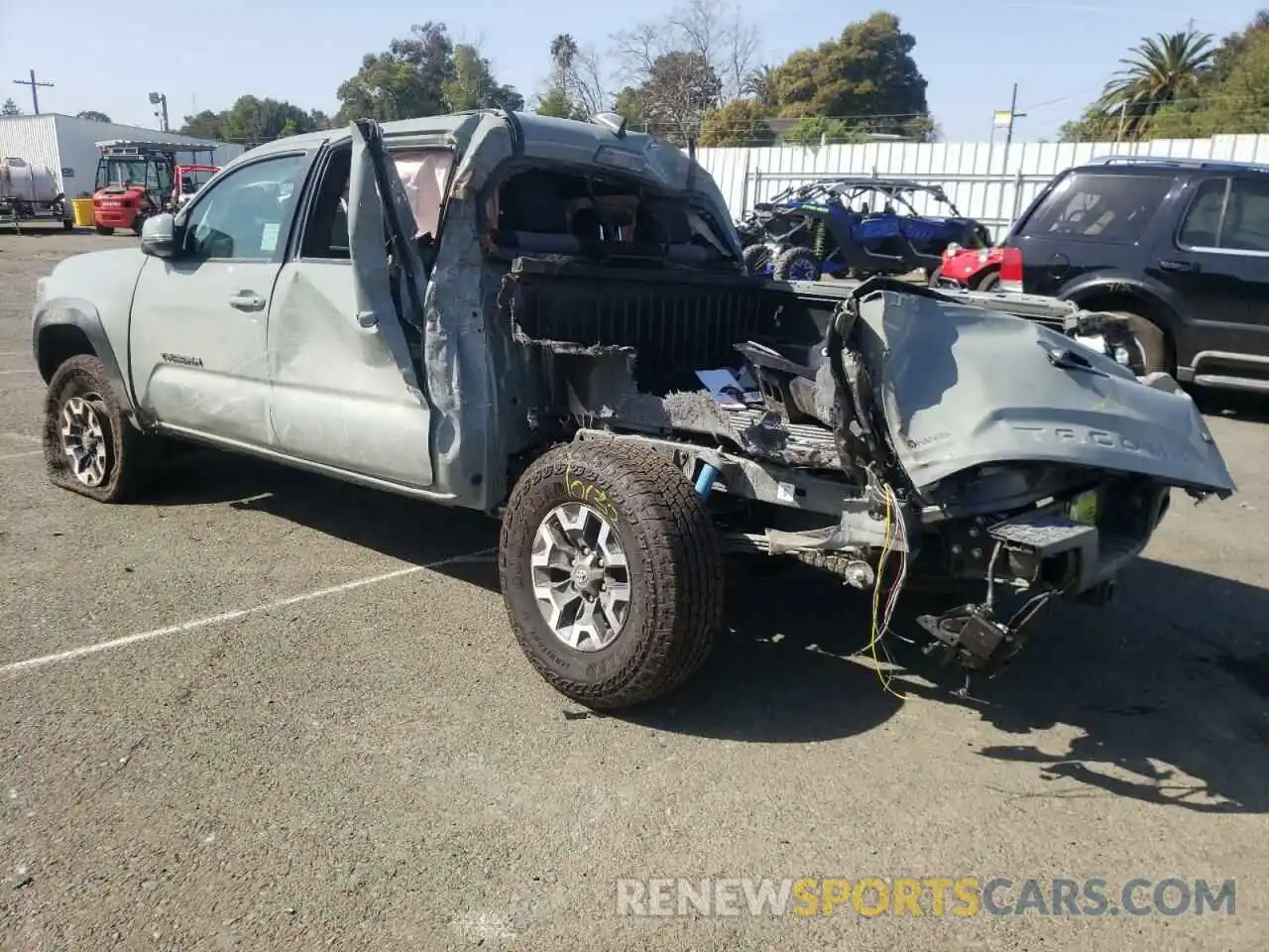 3 Photograph of a damaged car 3TMCZ5AN9NM486077 TOYOTA TACOMA 2022