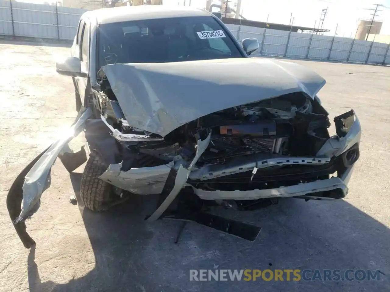 9 Photograph of a damaged car 3TMCZ5ANXNM453640 TOYOTA TACOMA 2022