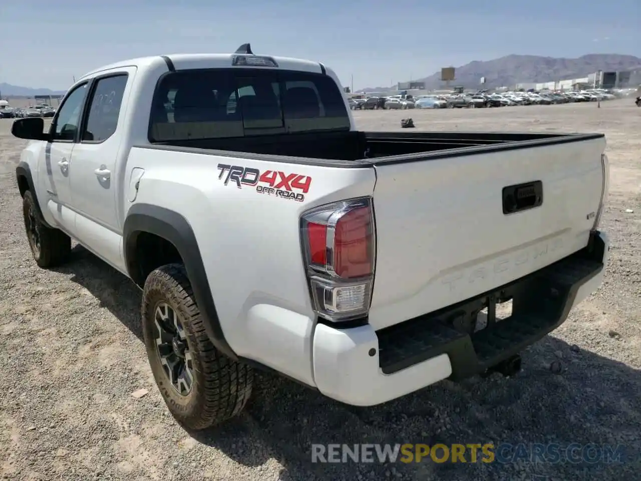 3 Photograph of a damaged car 3TMCZ5ANXNM475993 TOYOTA TACOMA 2022