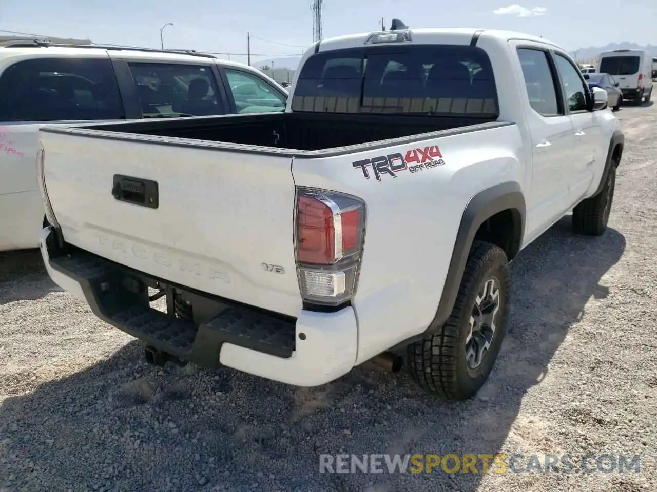 4 Photograph of a damaged car 3TMCZ5ANXNM475993 TOYOTA TACOMA 2022