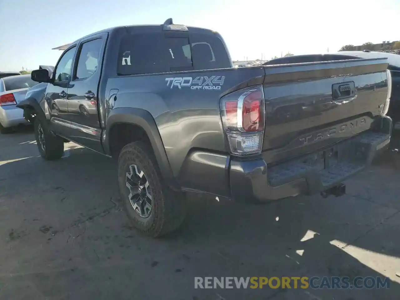 2 Photograph of a damaged car 3TMCZ5ANXNM478800 TOYOTA TACOMA 2022