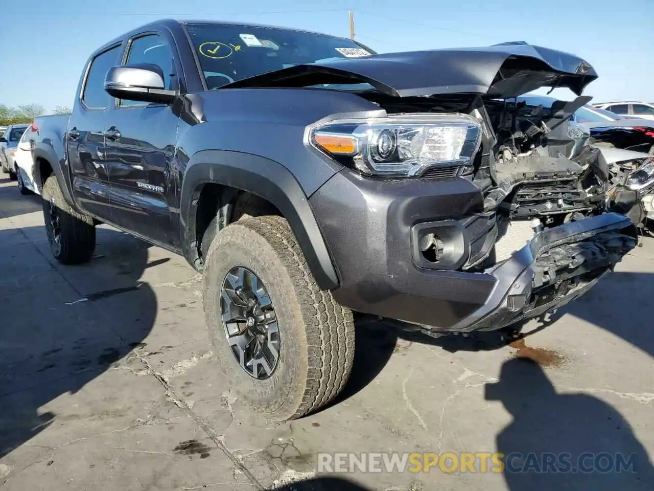 4 Photograph of a damaged car 3TMCZ5ANXNM478800 TOYOTA TACOMA 2022