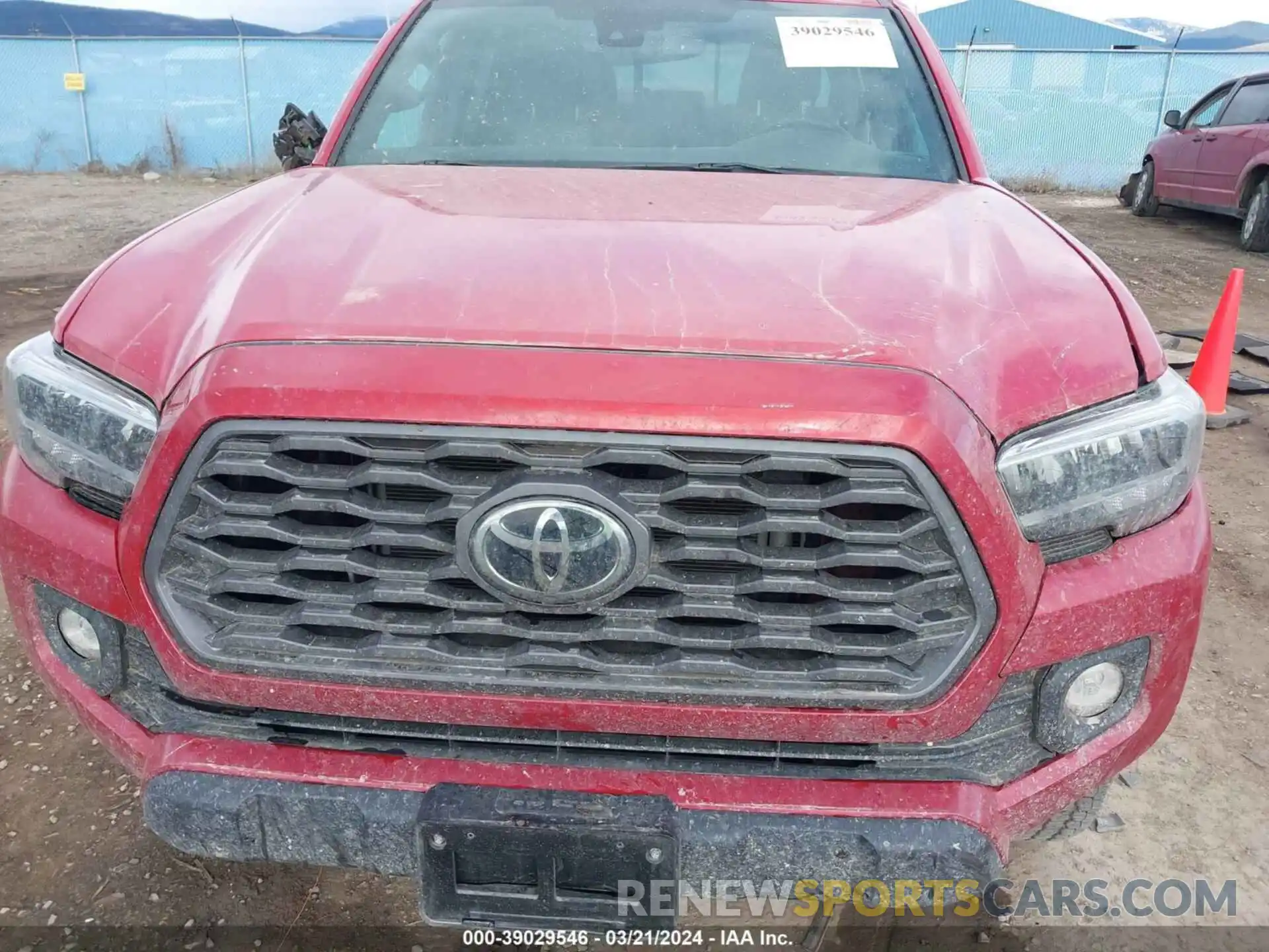 13 Photograph of a damaged car 3TMCZ5ANXNM484452 TOYOTA TACOMA 2022