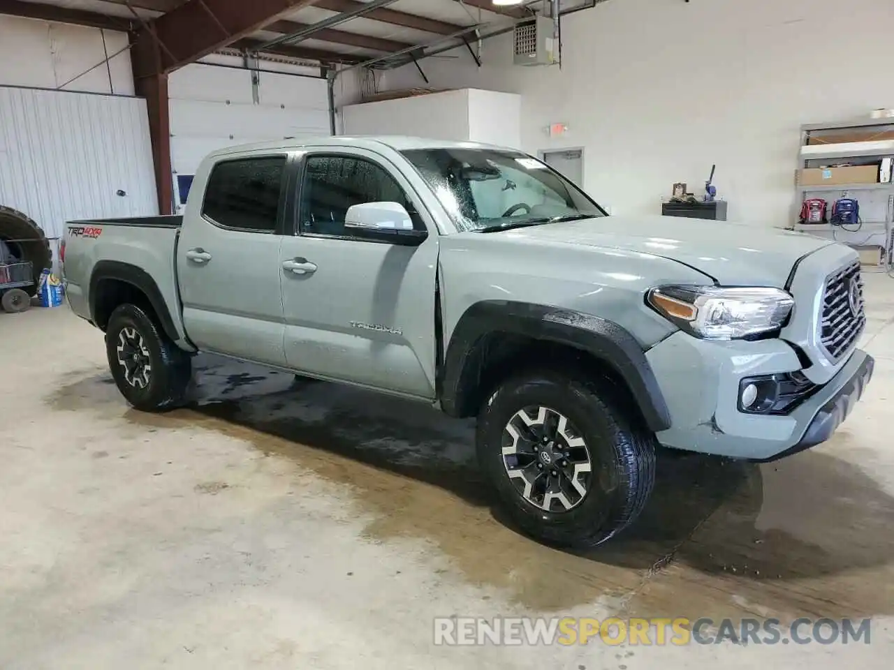 4 Photograph of a damaged car 3TMCZ5ANXNM495421 TOYOTA TACOMA 2022