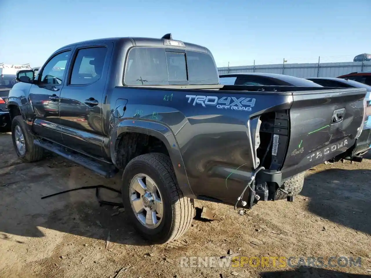 2 Photograph of a damaged car 3TMCZ5ANXNM511830 TOYOTA TACOMA 2022