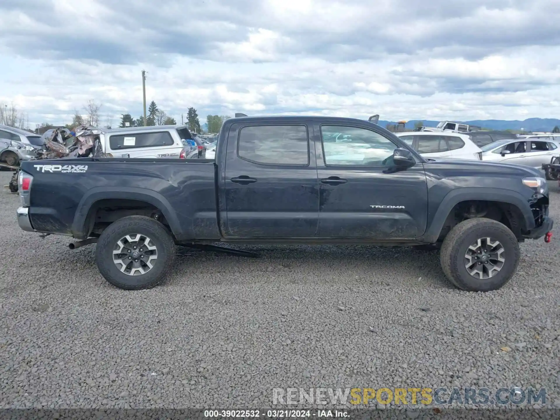 14 Photograph of a damaged car 3TMDZ5BN2NM128970 TOYOTA TACOMA 2022