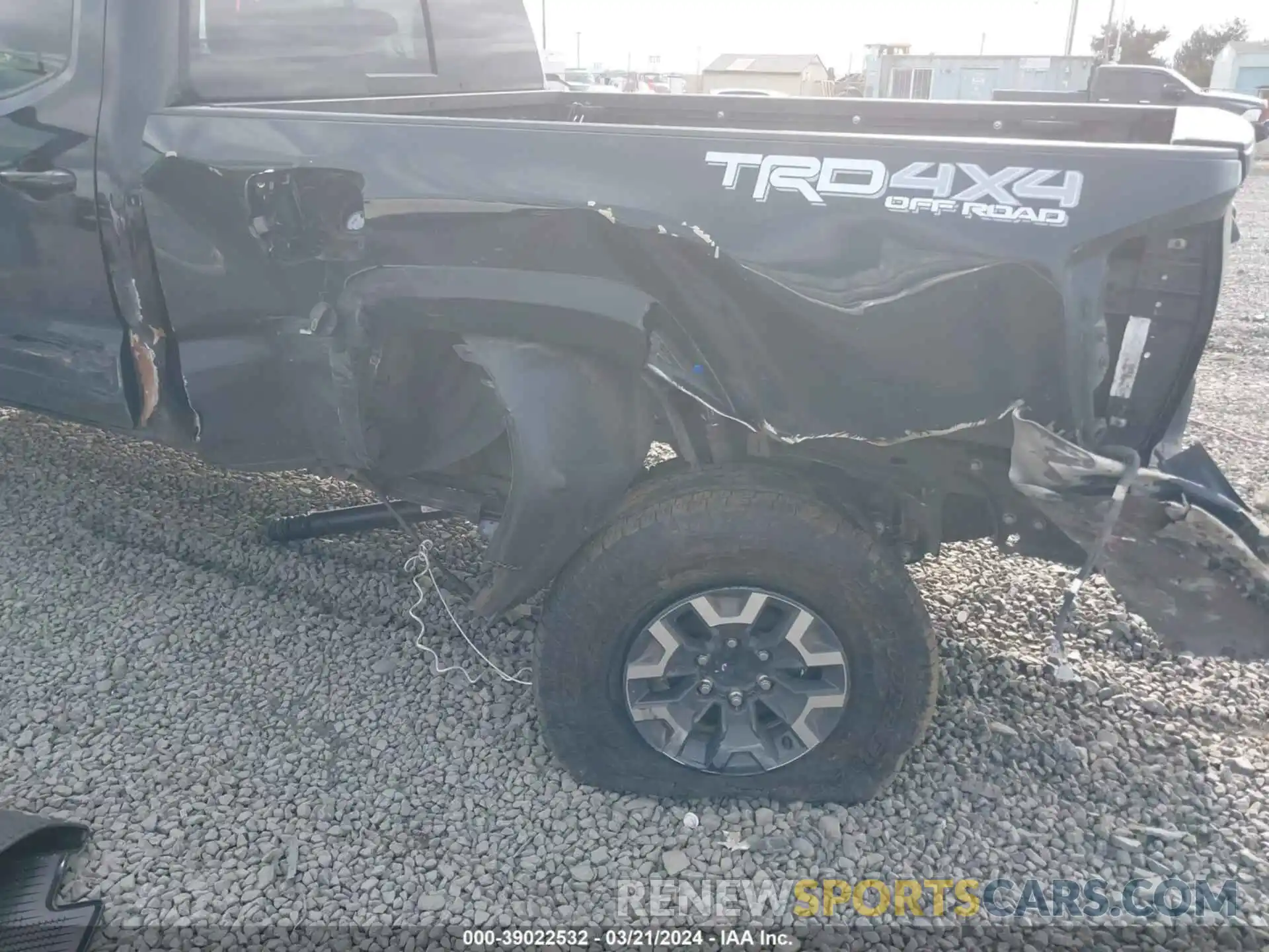 6 Photograph of a damaged car 3TMDZ5BN2NM128970 TOYOTA TACOMA 2022