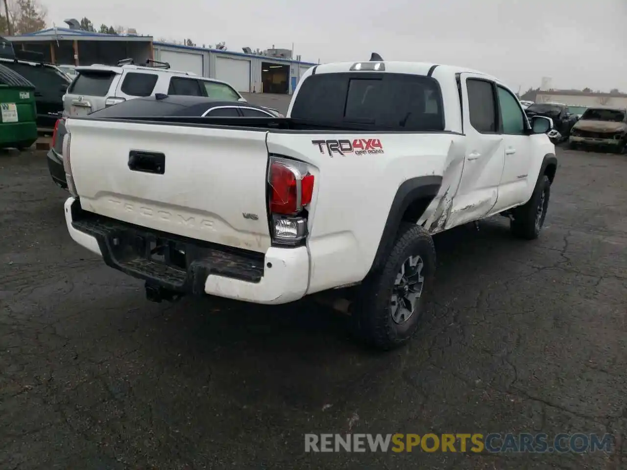 4 Photograph of a damaged car 3TMDZ5BN3NM122000 TOYOTA TACOMA 2022