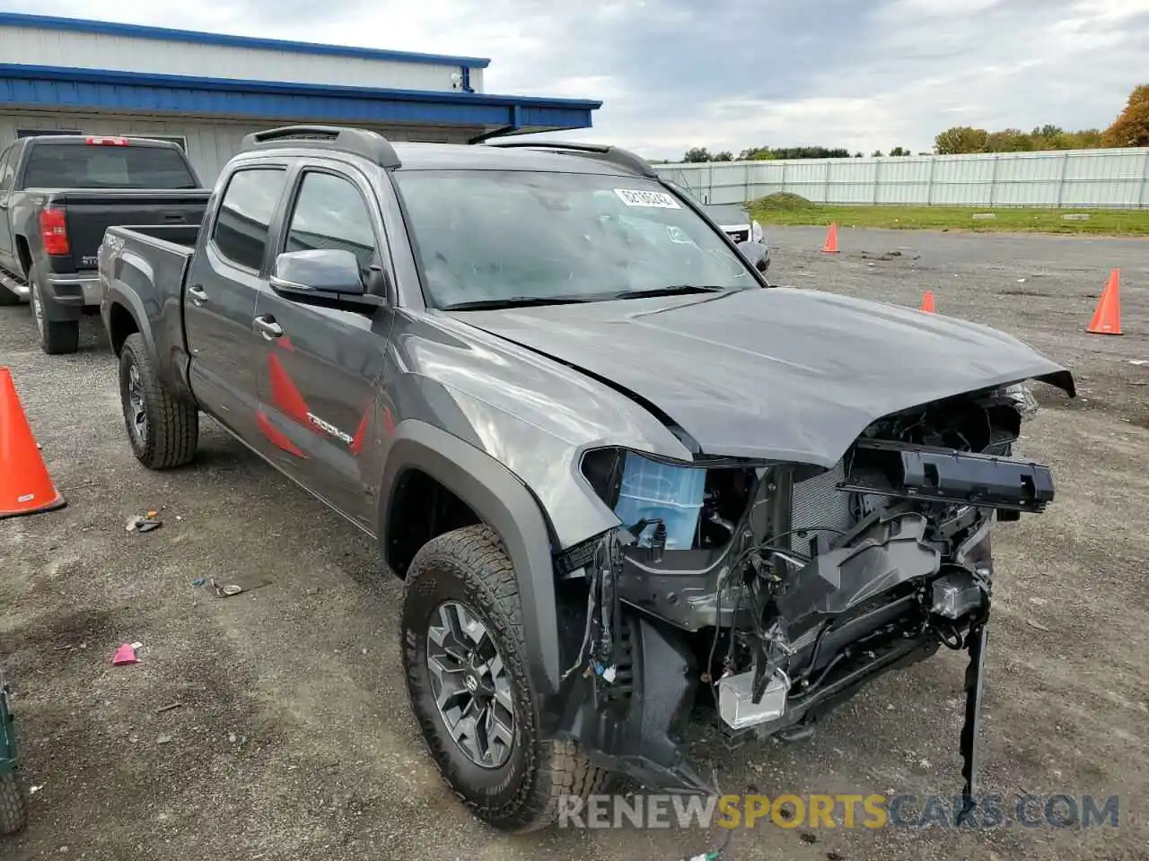 1 Photograph of a damaged car 3TMDZ5BN3NM134177 TOYOTA TACOMA 2022