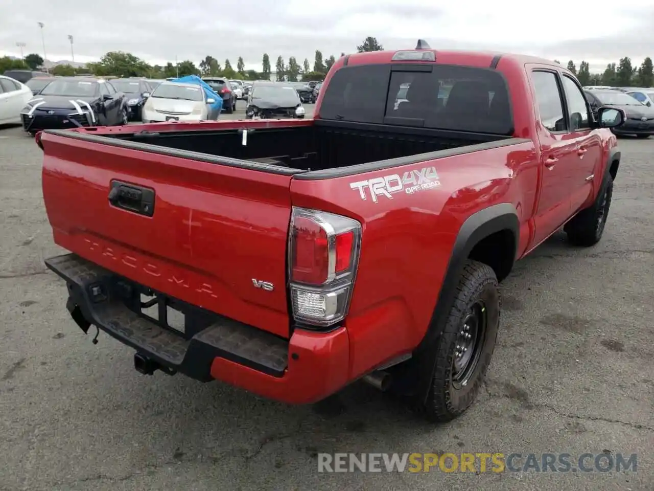 4 Photograph of a damaged car 3TMDZ5BN6NM127918 TOYOTA TACOMA 2022