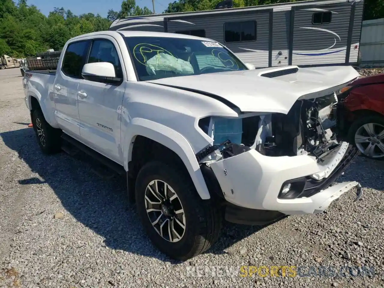 1 Photograph of a damaged car 3TMDZ5BN8NM122252 TOYOTA TACOMA 2022