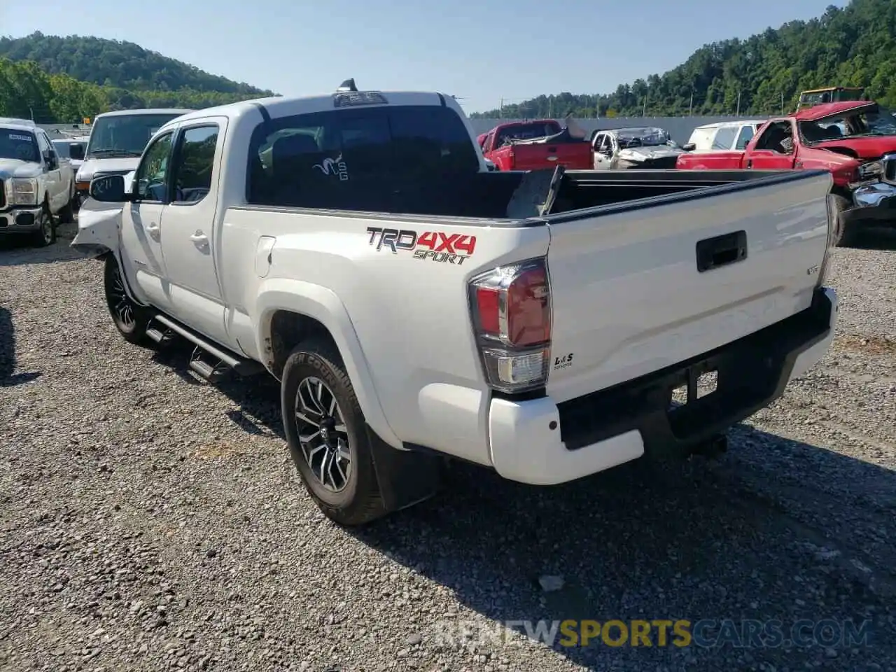 3 Photograph of a damaged car 3TMDZ5BN8NM122252 TOYOTA TACOMA 2022