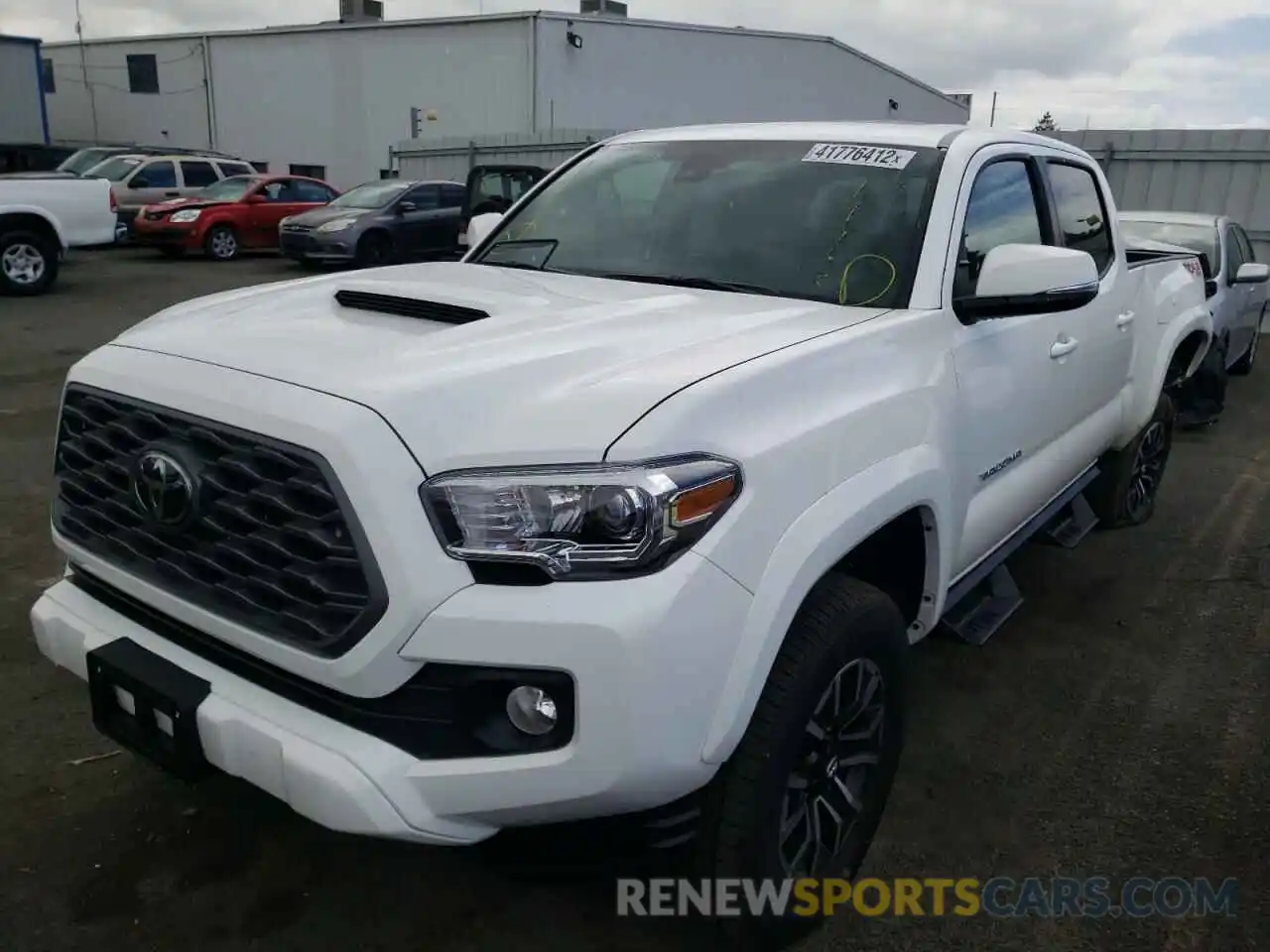 2 Photograph of a damaged car 3TMDZ5BN8NM127628 TOYOTA TACOMA 2022