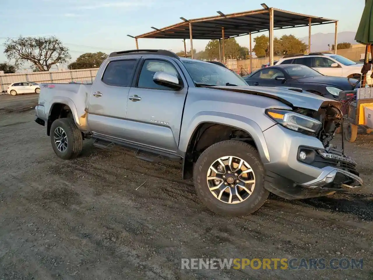 4 Photograph of a damaged car 3TMDZ5BN8NM128004 TOYOTA TACOMA 2022