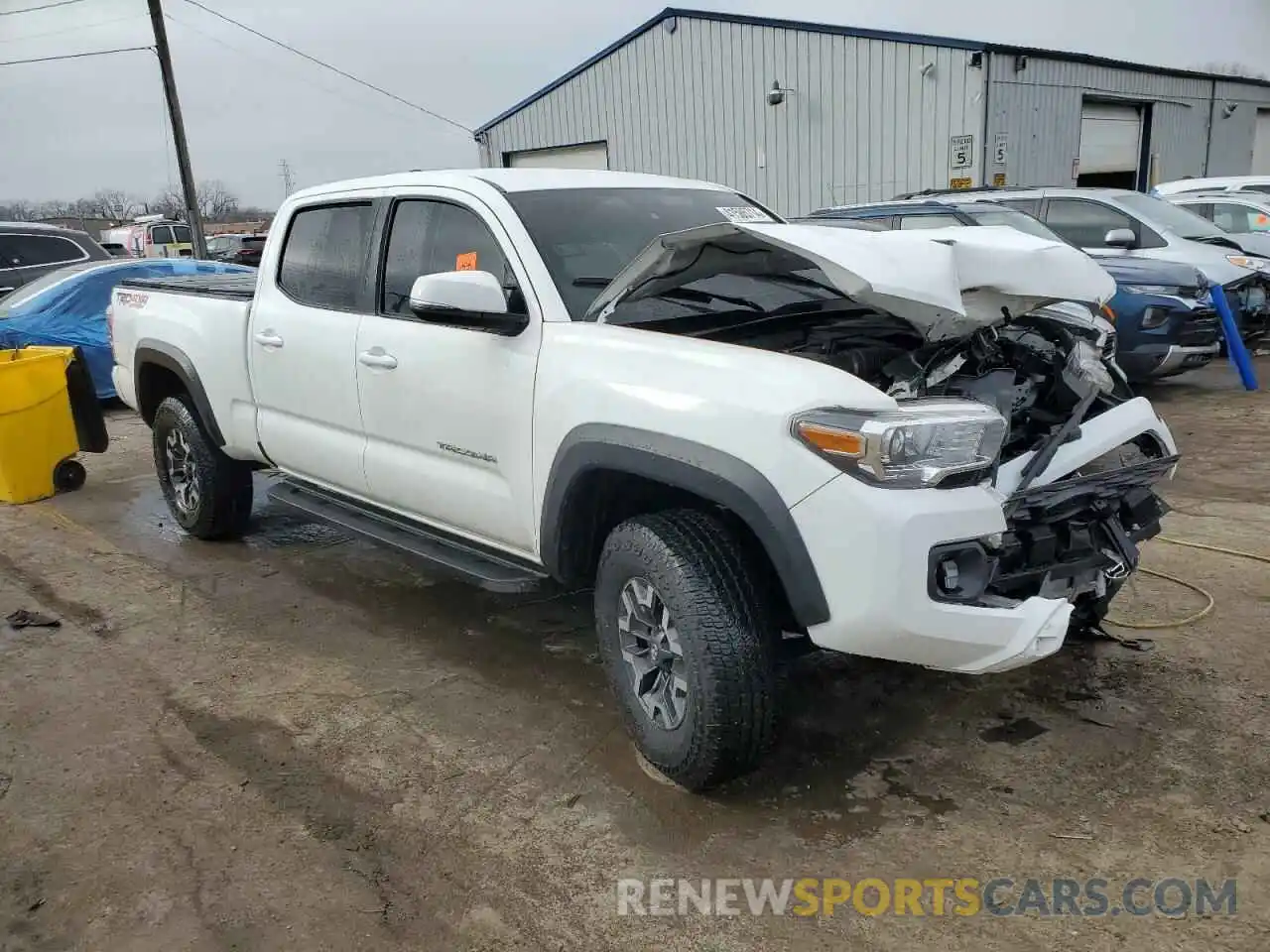 4 Photograph of a damaged car 3TMDZ5BN9NM122552 TOYOTA TACOMA 2022