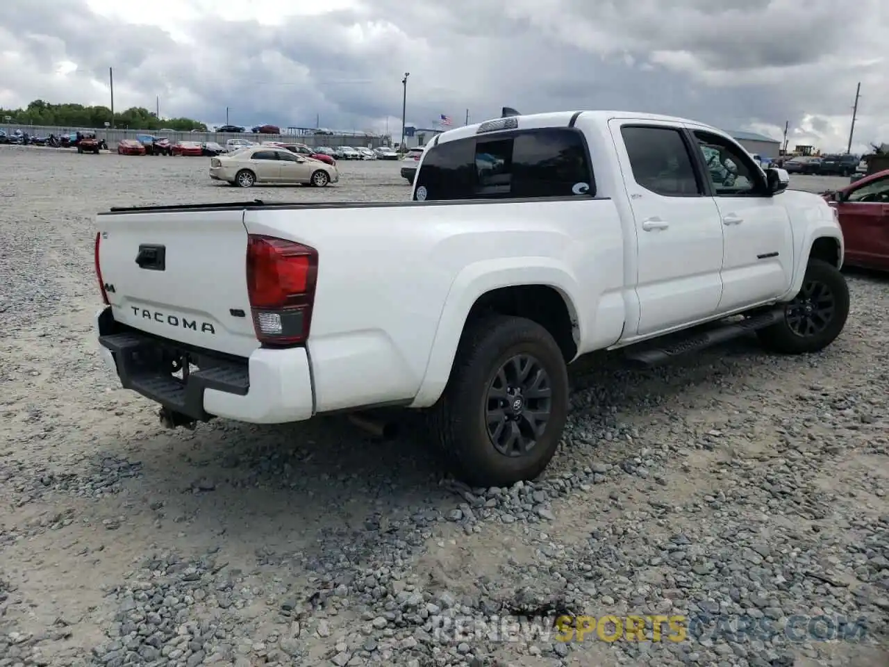 4 Photograph of a damaged car 3TMDZ5BN9NM123281 TOYOTA TACOMA 2022