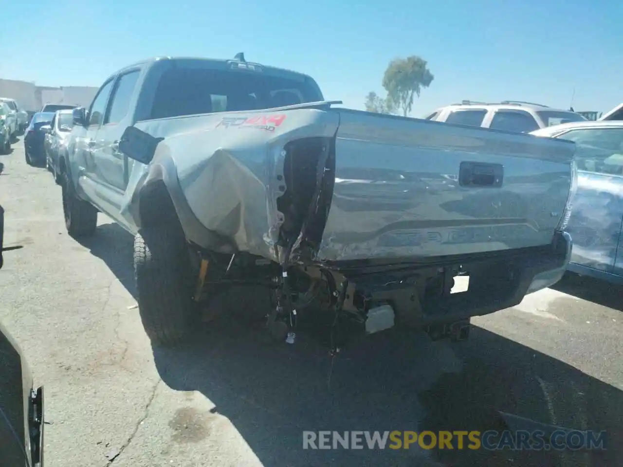 3 Photograph of a damaged car 3TMDZ5BN9NM131560 TOYOTA TACOMA 2022