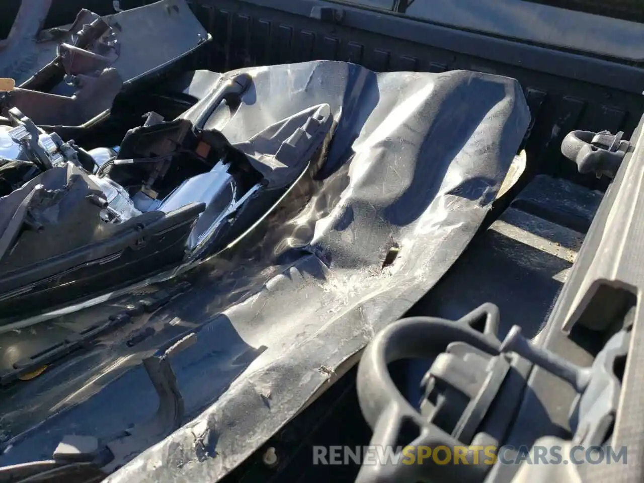 12 Photograph of a damaged car 3TMEZ5CN8NM176492 TOYOTA TACOMA 2022