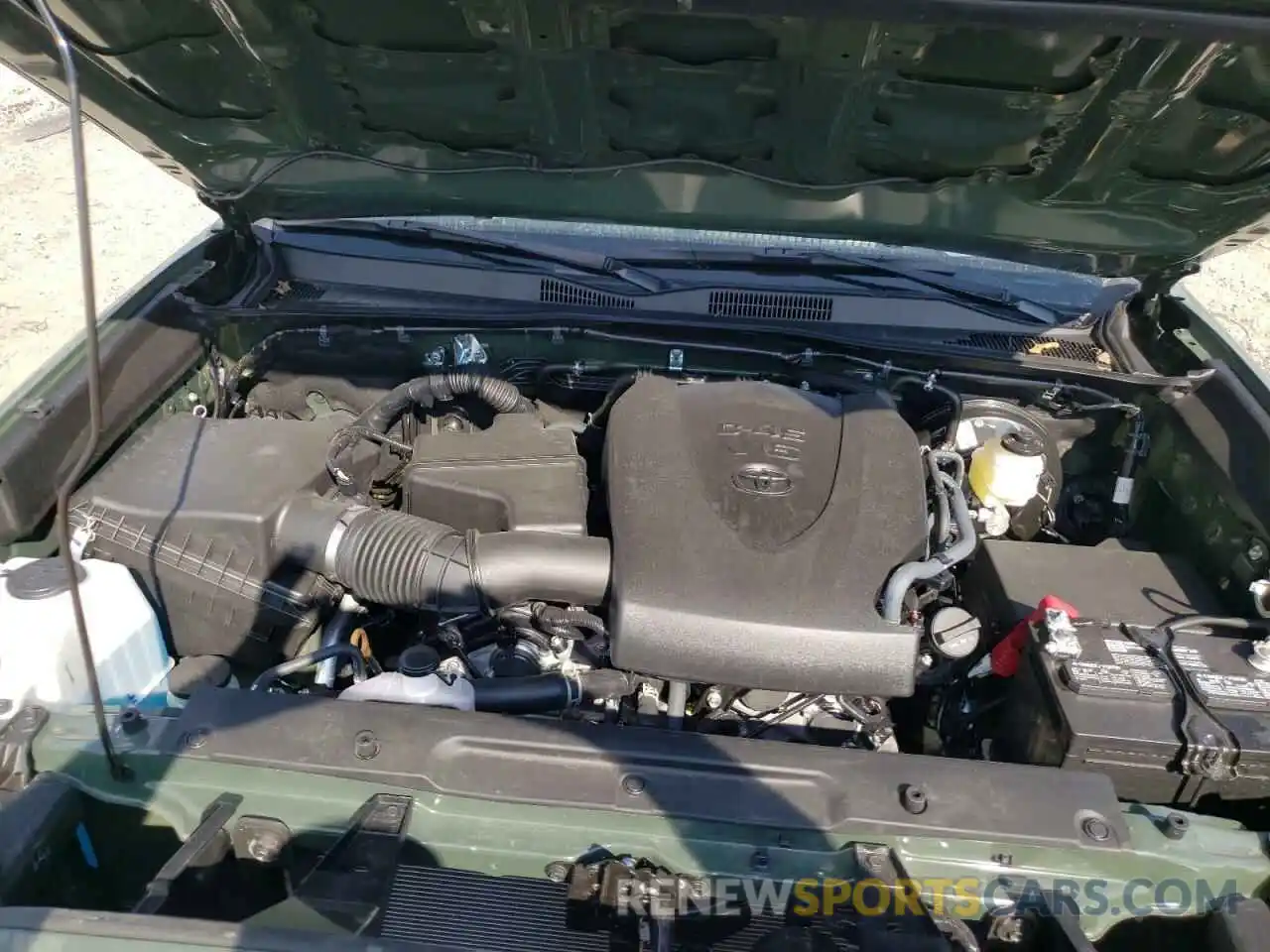 7 Photograph of a damaged car 3TMGZ5AN4NM501876 TOYOTA TACOMA 2022