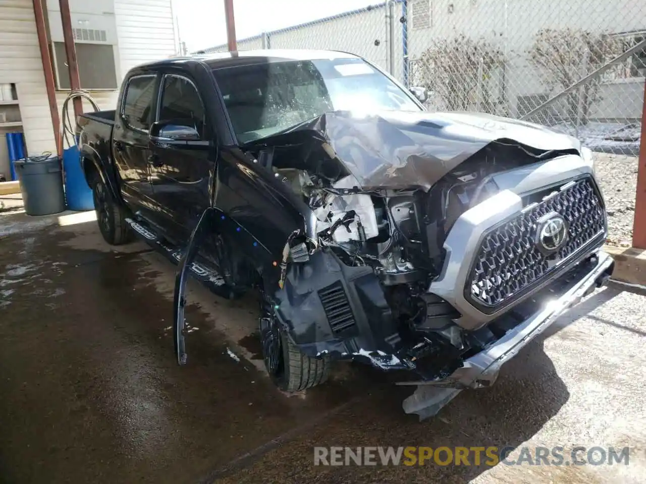 9 Photograph of a damaged car 3TMGZ5AN9NM462069 TOYOTA TACOMA 2022