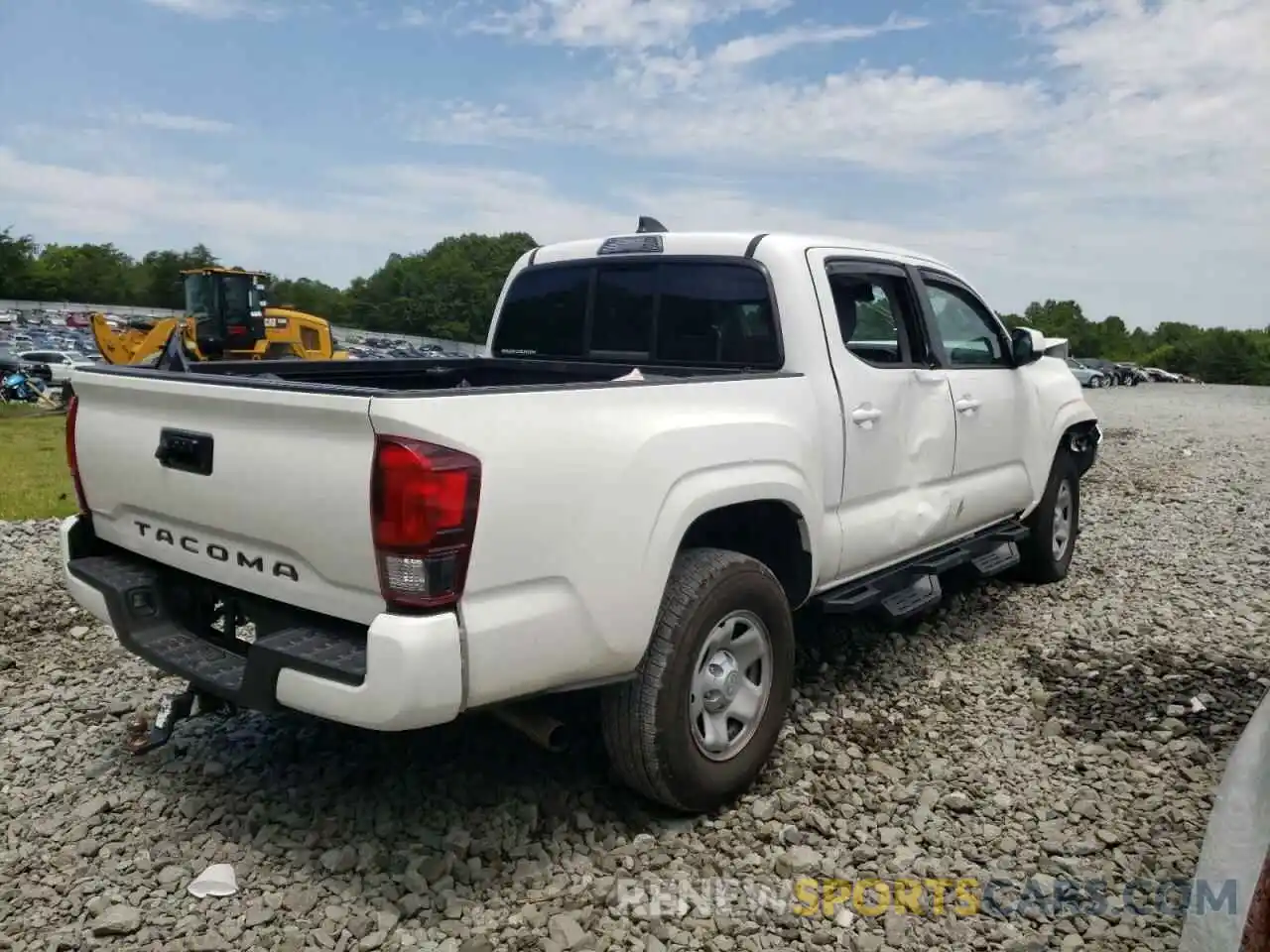 4 Photograph of a damaged car 3TYAX5GN0NT047620 TOYOTA TACOMA 2022