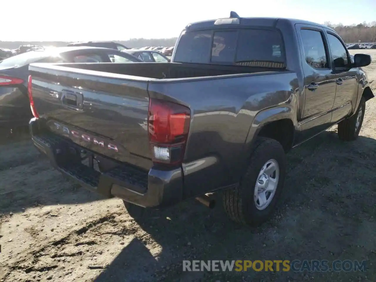 4 Photograph of a damaged car 3TYAX5GN3NT034795 TOYOTA TACOMA 2022