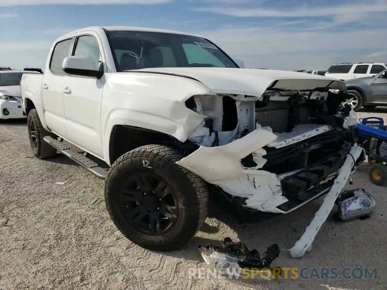 9 Photograph of a damaged car 3TYAX5GN3NT037034 TOYOTA TACOMA 2022