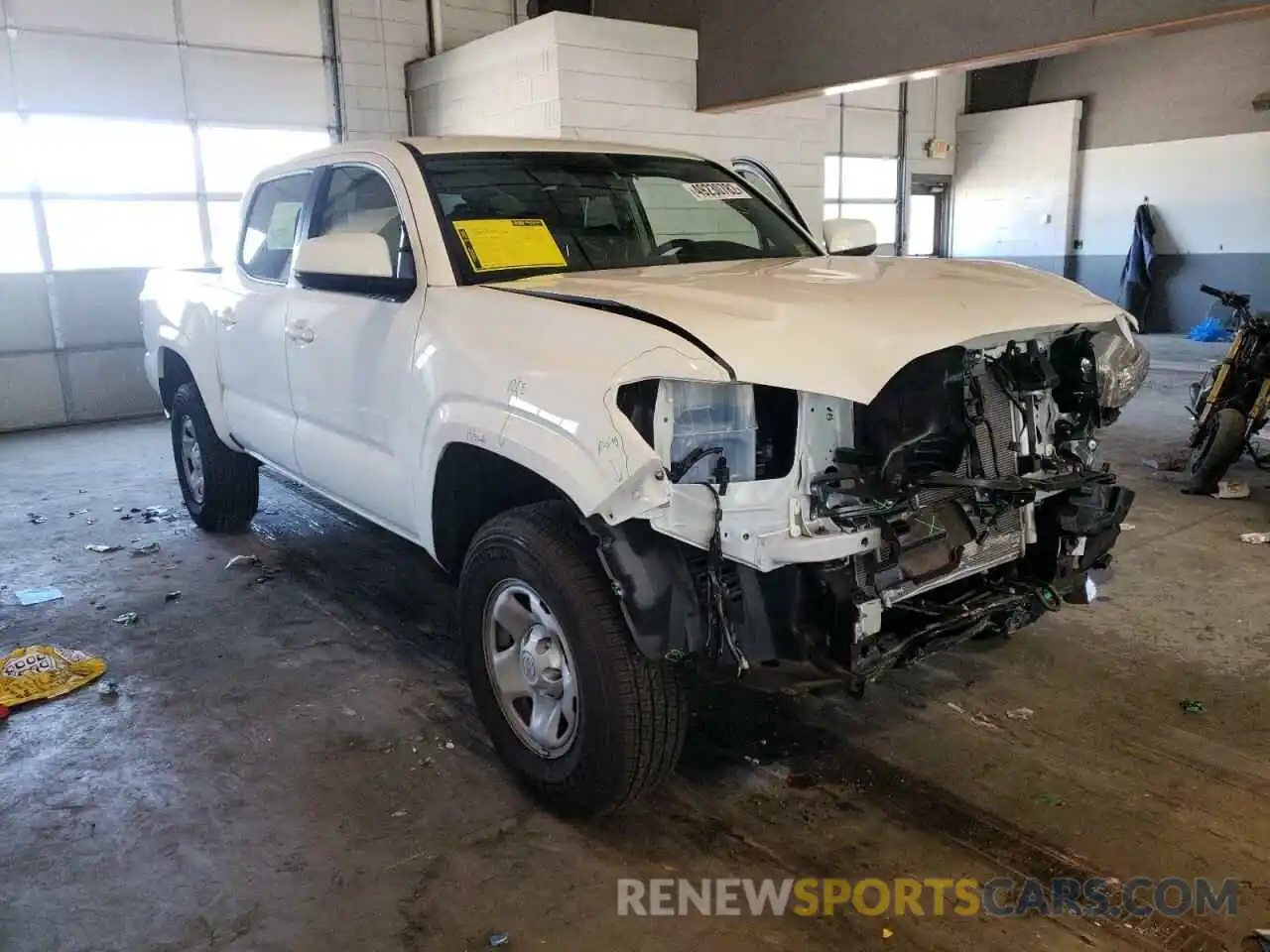 1 Photograph of a damaged car 3TYAX5GN5NT036094 TOYOTA TACOMA 2022