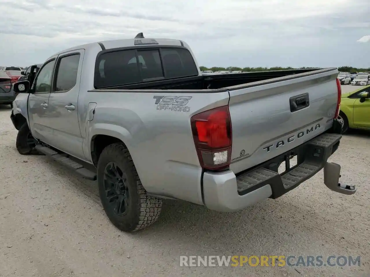 3 Photograph of a damaged car 3TYAX5GN5NT046186 TOYOTA TACOMA 2022