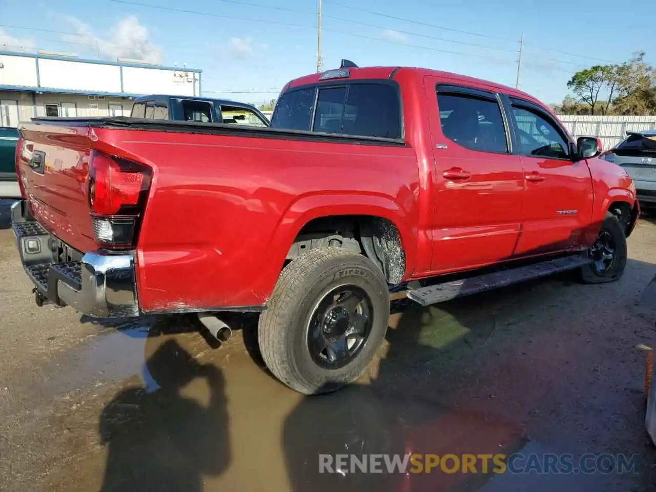 3 Photograph of a damaged car 3TYAX5GN5NT060623 TOYOTA TACOMA 2022