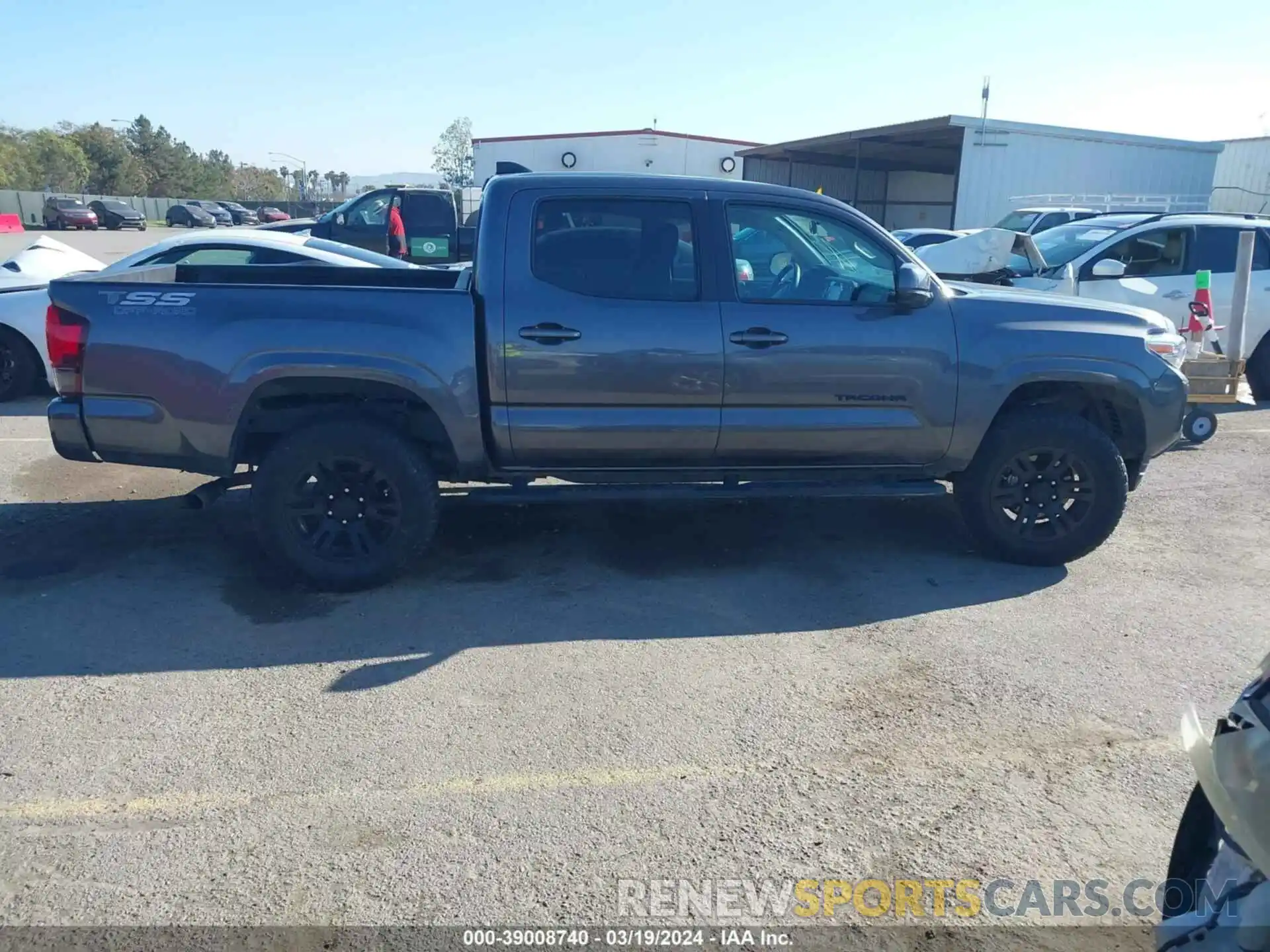 13 Photograph of a damaged car 3TYAX5GN6NT044611 TOYOTA TACOMA 2022