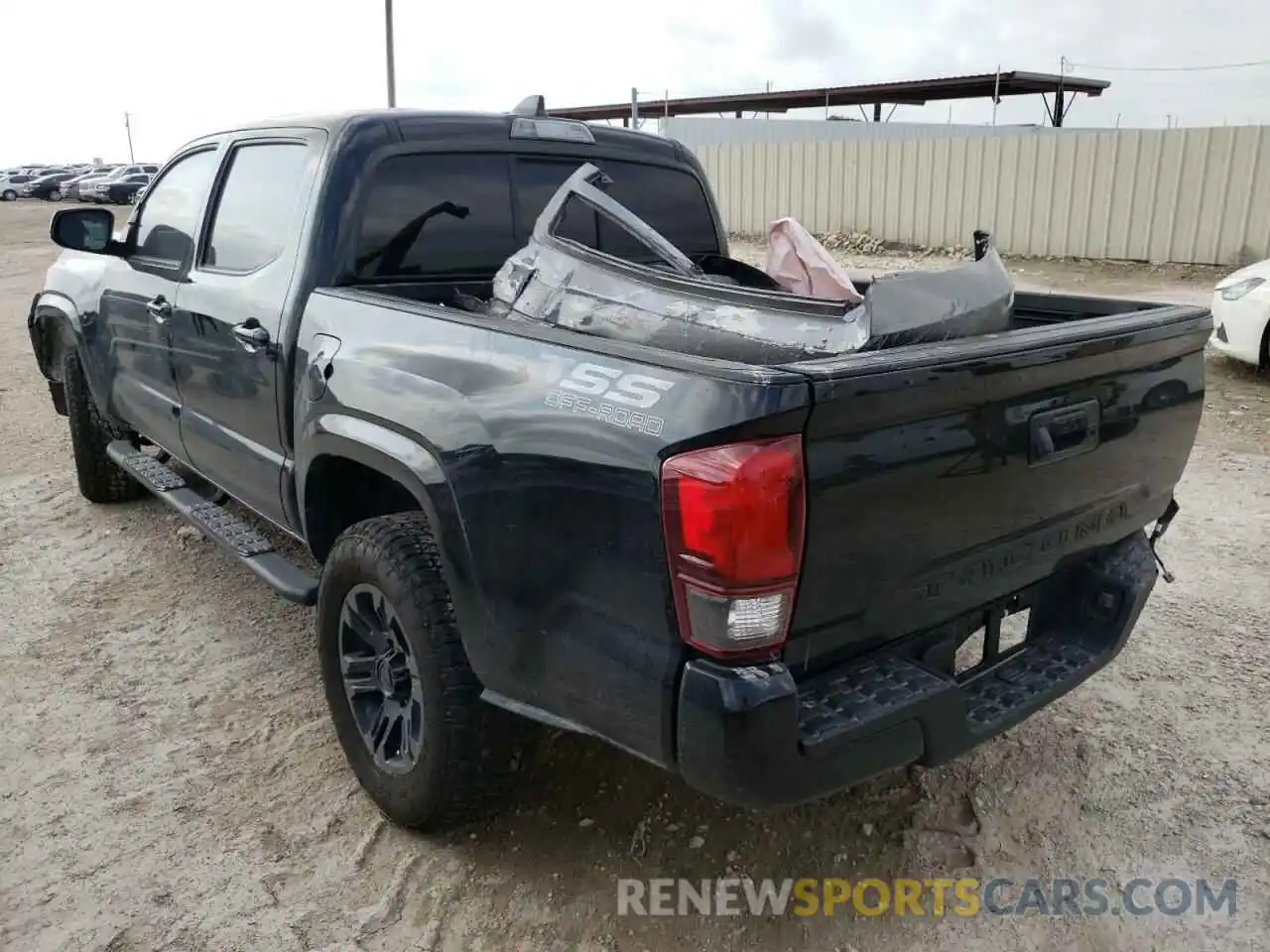 3 Photograph of a damaged car 3TYAX5GN9NT037037 TOYOTA TACOMA 2022