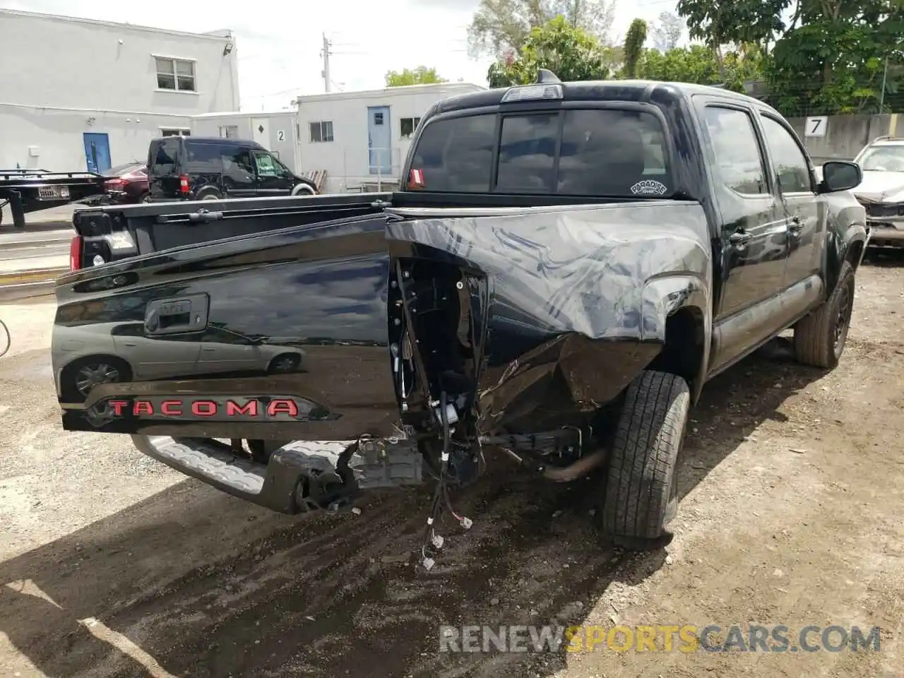 4 Фотография поврежденного автомобиля 3TYAX5GN9NT049883 TOYOTA TACOMA 2022