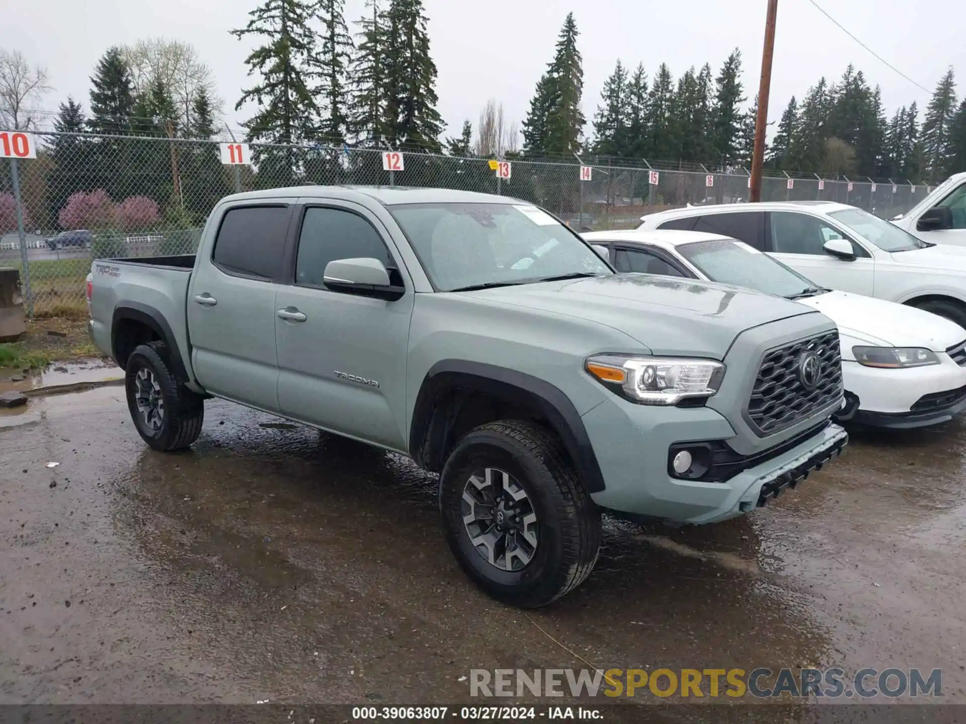 1 Photograph of a damaged car 3TYAZ5CN1NT014609 TOYOTA TACOMA 2022