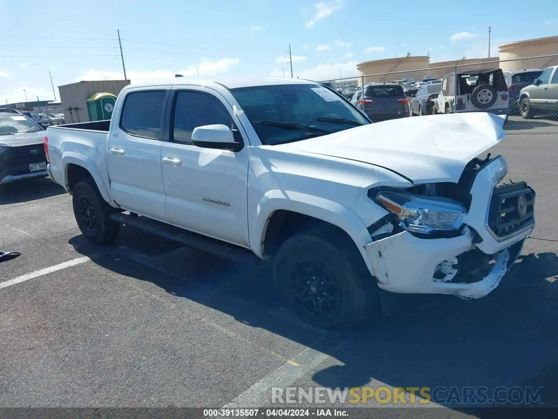 1 Photograph of a damaged car 3TYAZ5CN1NT019034 TOYOTA TACOMA 2022