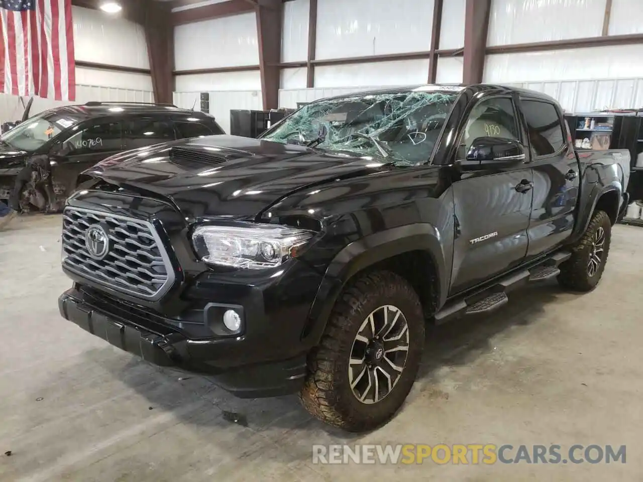 2 Photograph of a damaged car 3TYAZ5CN6NT015951 TOYOTA TACOMA 2022