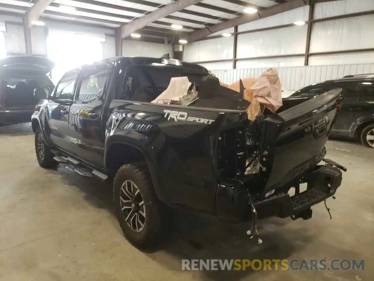 3 Photograph of a damaged car 3TYAZ5CN6NT015951 TOYOTA TACOMA 2022