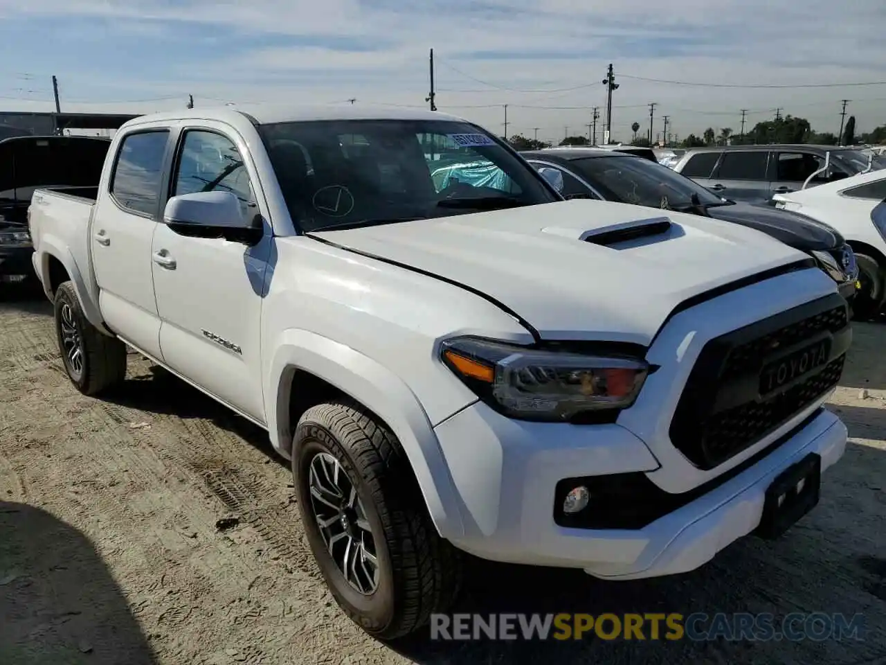 1 Photograph of a damaged car 3TYAZ5CN9NT013109 TOYOTA TACOMA 2022