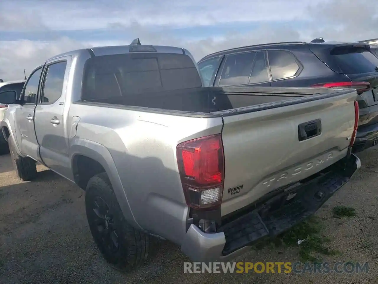 3 Photograph of a damaged car 3TYAZ5CN9NT016074 TOYOTA TACOMA 2022