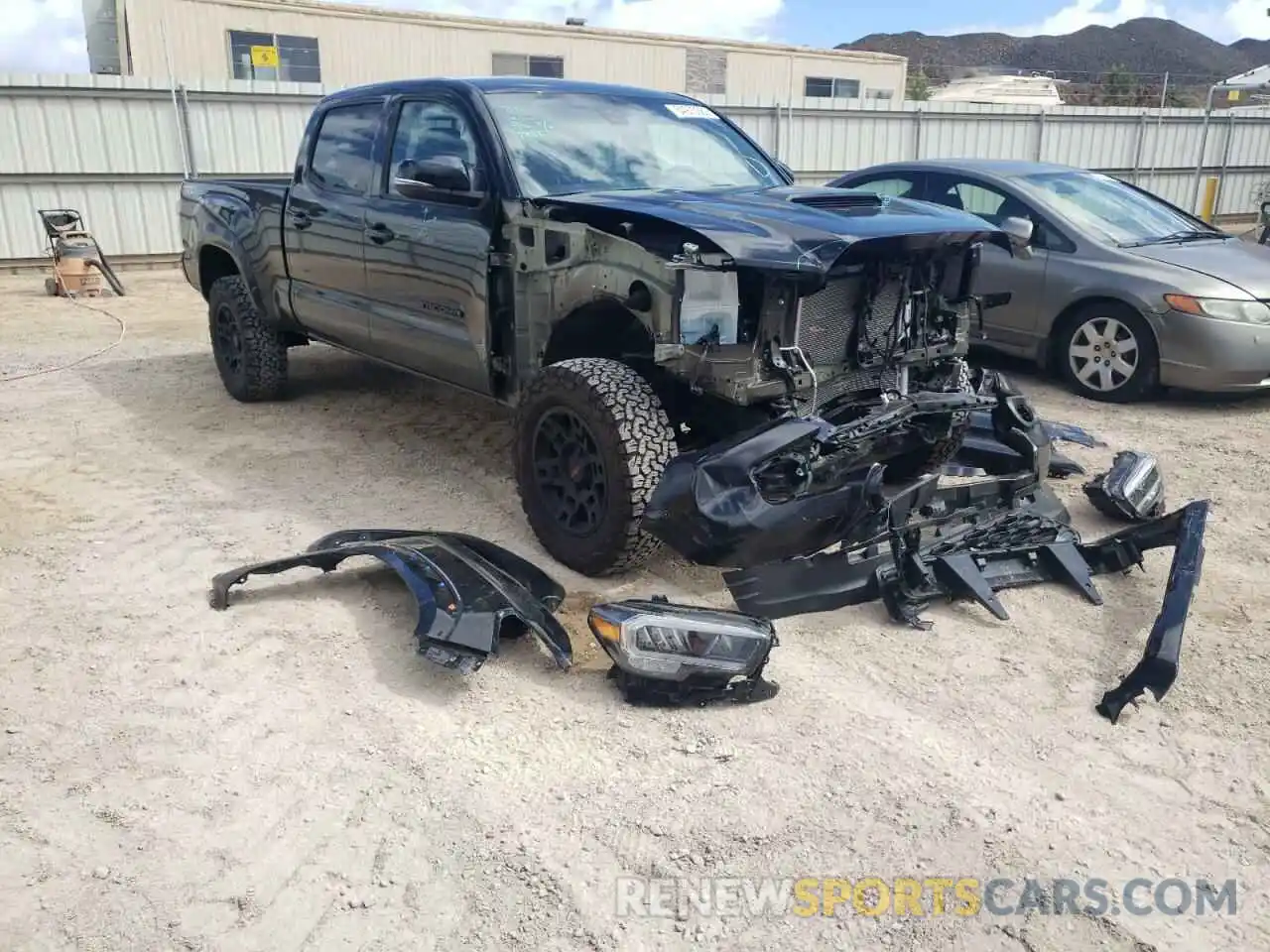 1 Photograph of a damaged car 3TYBZ5DN0NT001286 TOYOTA TACOMA 2022