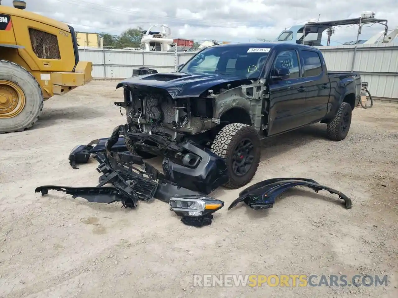 2 Photograph of a damaged car 3TYBZ5DN0NT001286 TOYOTA TACOMA 2022