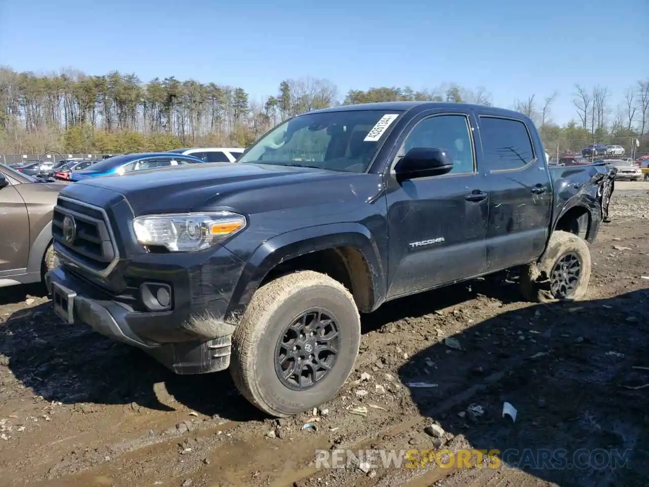 1 Photograph of a damaged car 3TYCZ5AN0NT056054 TOYOTA TACOMA 2022