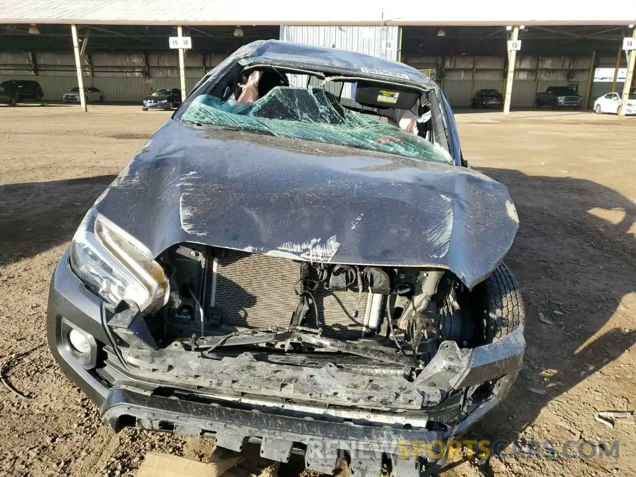 5 Photograph of a damaged car 3TYCZ5AN0NT094707 TOYOTA TACOMA 2022